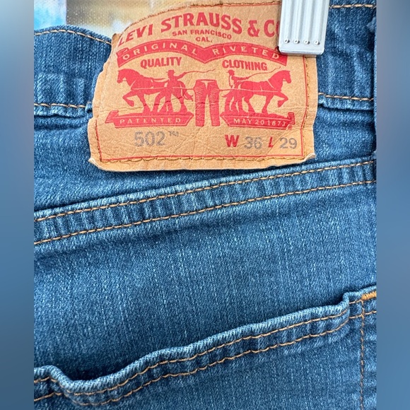 Levi's 502 Tapered Leg Medium Blue Mens Jeans 36/29 - Picture 10 of 13